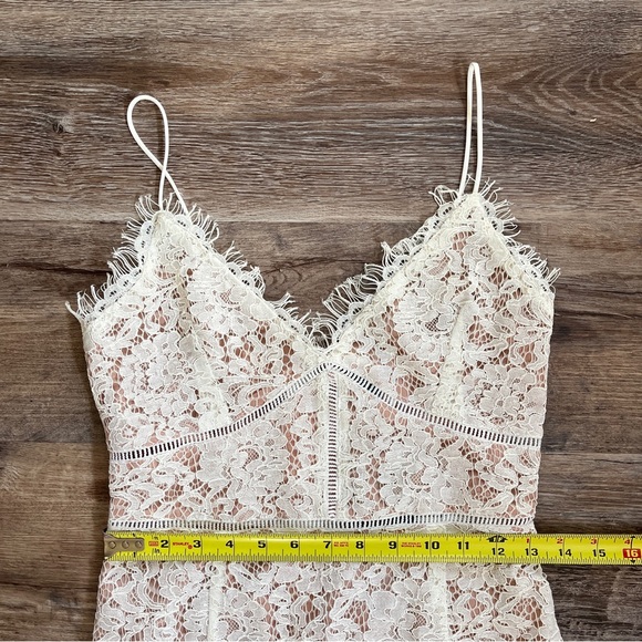 NWT Do+Be White Lace Maxi Dress w/ Spaghetti Straps, Slit, & Blush Pink Liner - Picture 14 of 16